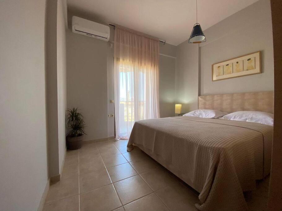 Helen'S House Apartment Palairos Bagian luar foto